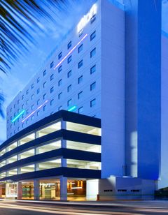 aloft Cancun