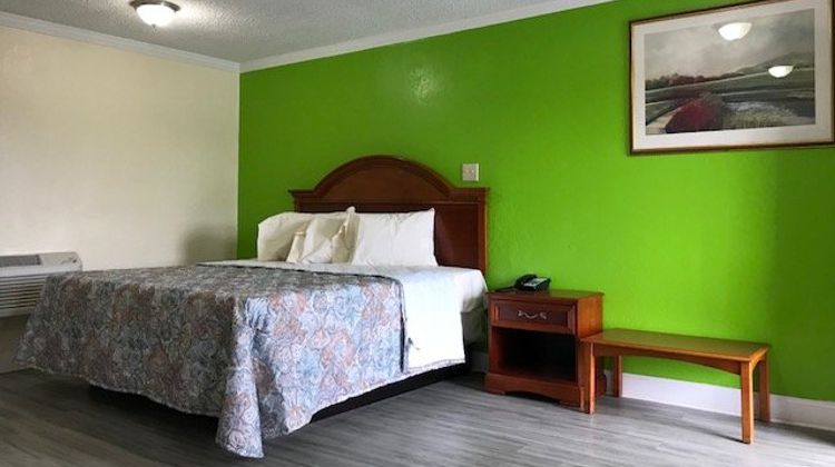 Scottish Inns Stone Mountain Room