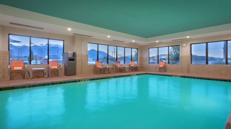Holiday Inn Express & Suites Orem Pool