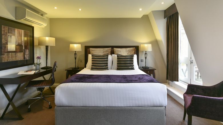 <b>Fraser Suites Queens Gate London Suite</b>. Images powered by <a href="https://www.leonardoworldwide.com/" title="Leonardo Worldwide" target="_blank">Leonardo</a>.