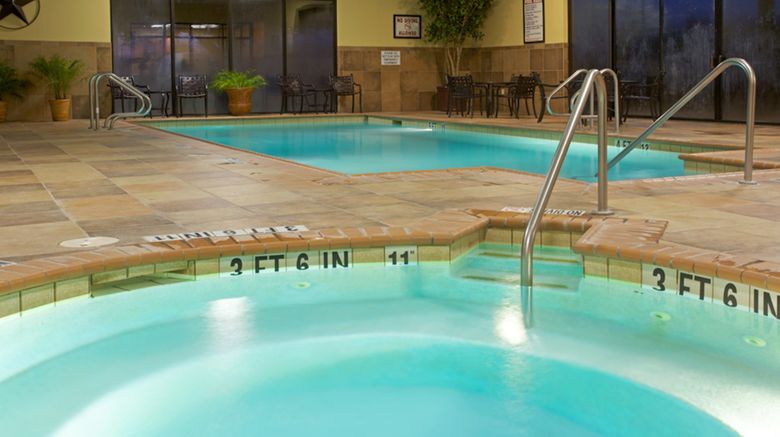 <b>Holiday Inn Beaumont-Plaza Pool</b>. Images powered by <a href="https://www.leonardoworldwide.com/" title="Leonardo Worldwide" target="_blank">Leonardo</a>.