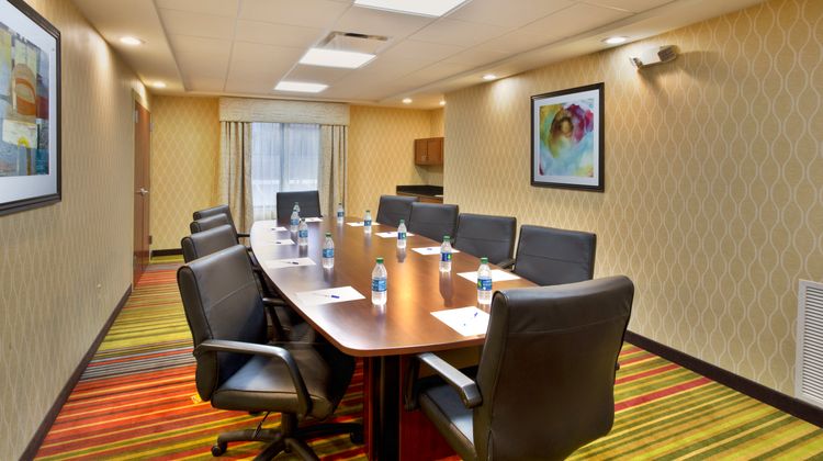 Holiday Inn Express Hotel & Stes Meeting