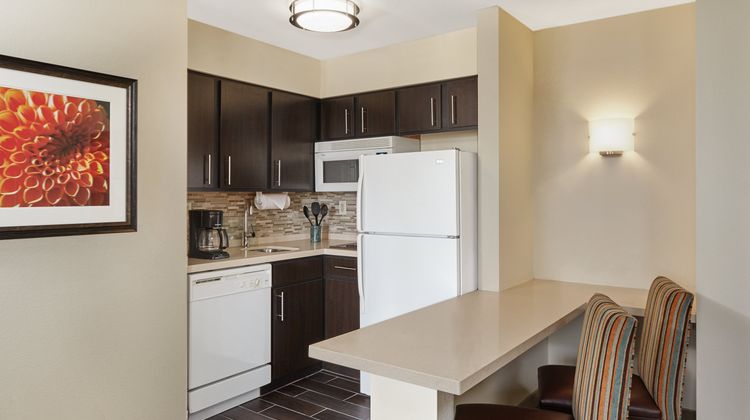 Staybridge Suites Chicago/Glenview Room