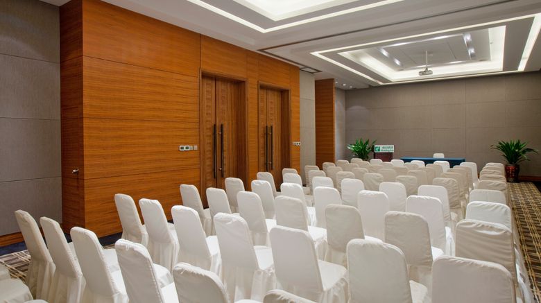 <b>Holiday Inn Mudanjiang Meeting</b>. Images powered by <a href="https://www.leonardoworldwide.com/" title="Leonardo Worldwide" target="_blank">Leonardo</a>.