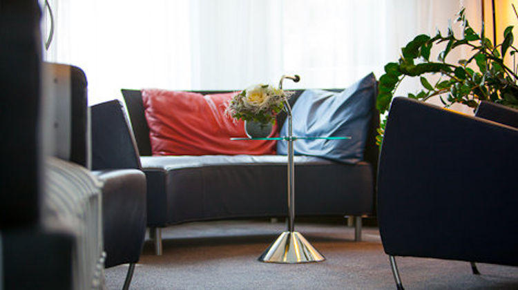 Centro Hotel U-NO1, Trademark Coll Lobby
