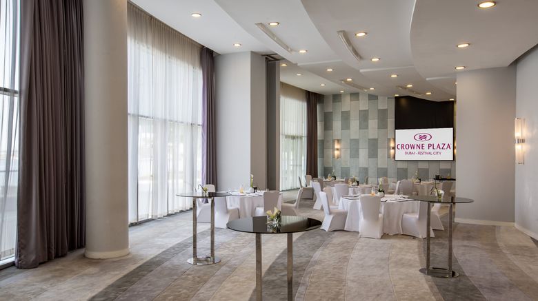 <b>Crowne Plaza Dubai-Festival City Meeting</b>. Images powered by <a href="https://www.leonardoworldwide.com/" title="Leonardo Worldwide" target="_blank">Leonardo</a>.