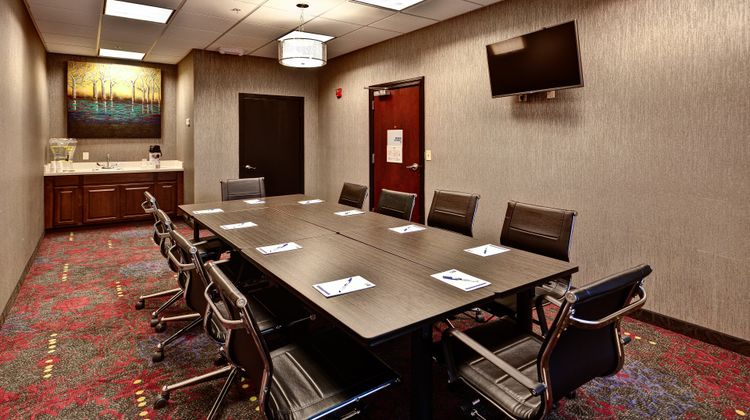 Holiday Inn Express Hutchinson Meeting