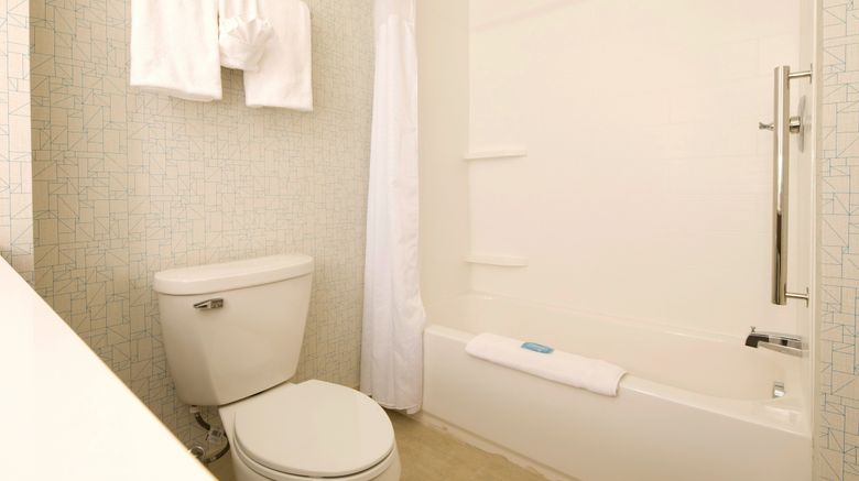 <b>Holiday Inn Express & Suites Rochester Room</b>. Images powered by <a href="https://www.leonardoworldwide.com/" title="Leonardo Worldwide" target="_blank">Leonardo</a>.