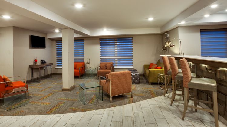 Holiday Inn Express & Suites Fredericton Lobby