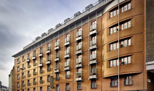 Local Domestic Cleaners near Barbican: Top-Rated Services