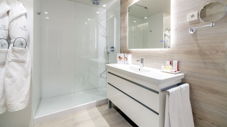 <b>Hotel Pere IV Room</b>. Images powered by <a href="https://www.leonardoworldwide.com/" title="Leonardo Worldwide" target="_blank">Leonardo</a>.
