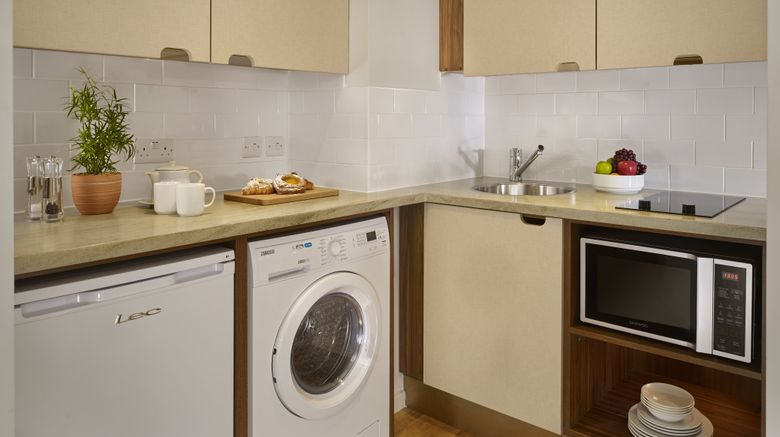 <b>Citadines Barbican London Room</b>. Images powered by <a href="https://www.leonardoworldwide.com/" title="Leonardo Worldwide" target="_blank">Leonardo</a>.