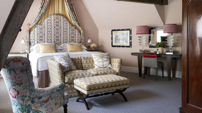 <b>Covent Garden Hotel Suite</b>. Images powered by <a href=https://www.travelagewest.com/Hotels/London/