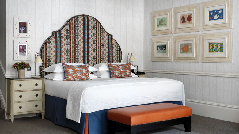 <b>Covent Garden Hotel Suite</b>. Images powered by <a href=https://www.travelagewest.com/Hotels/London/