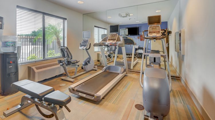 Holiday Inn Express USF-Busch Gardens Health Club