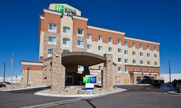 Holiday Inn Express & Sts Denver East
