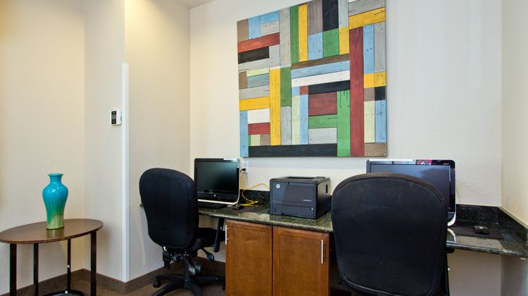 Holiday Inn Express & Sts Denver East Other