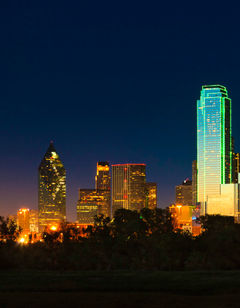Crowne Plaza Dallas Market Center