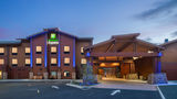 Holiday Inn Express Redwood Natl Park Exterior