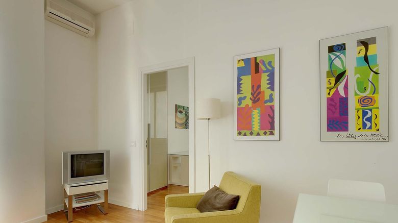 <b>Milan Apartment Rental Lobby</b>. Images powered by <a href="https://www.leonardoworldwide.com/" title="Leonardo Worldwide" target="_blank">Leonardo</a>.
