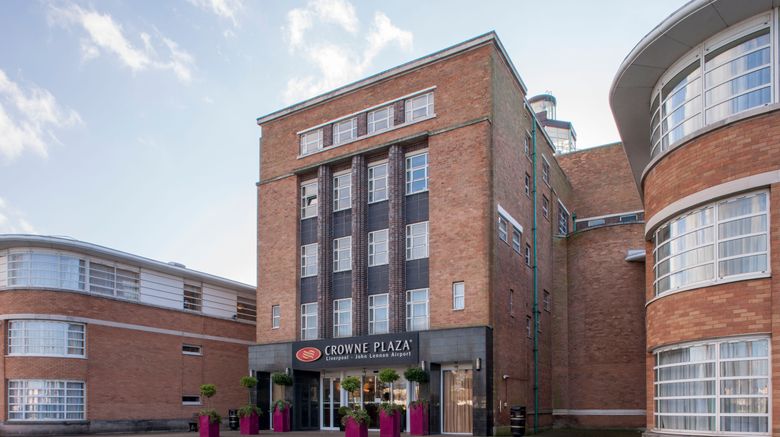 <b>Crowne Plaza Hotel - John Lennon Airport Exterior</b>. Images powered by <a href="https://www.leonardoworldwide.com/" title="Leonardo Worldwide" target="_blank">Leonardo</a>.