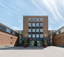 Crowne Plaza Hotel - John Lennon Airport Exterior