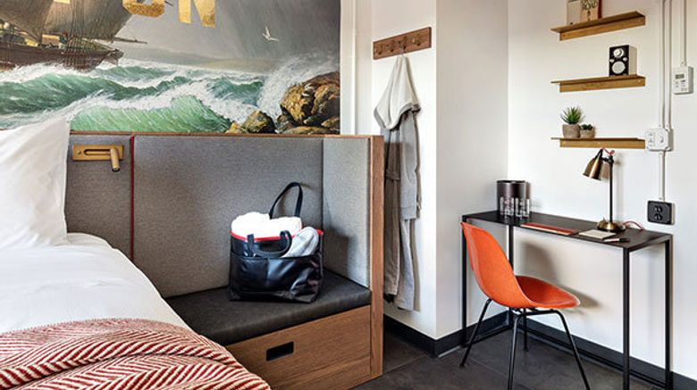 <b>The Revolution Hotel Room</b>. Images powered by <a href="https://www.leonardoworldwide.com/" title="Leonardo Worldwide" target="_blank">Leonardo</a>.