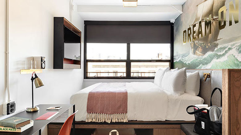 <b>The Revolution Hotel Room</b>. Images powered by <a href="https://www.leonardoworldwide.com/" title="Leonardo Worldwide" target="_blank">Leonardo</a>.