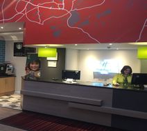 Holiday Inn East Kilbride Lobby