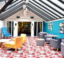 Holiday Inn East Kilbride Lobby