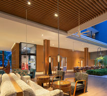 Holiday Inn Express Phuket Patong Beach Lobby
