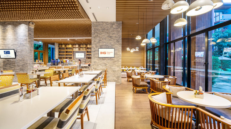 <b>Holiday Inn Express Phuket Patong Beach Restaurant</b>. Images powered by <a href="https://www.leonardoworldwide.com/" title="Leonardo Worldwide" target="_blank">Leonardo</a>.