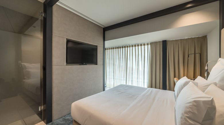 <b>Porto Royal Bridges Hotel Room</b>. Images powered by <a href="https://www.leonardoworldwide.com/" title="Leonardo Worldwide" target="_blank">Leonardo</a>.
