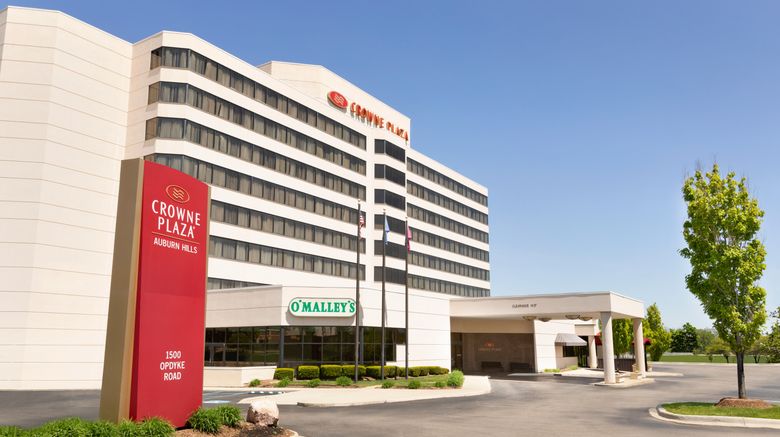 Crowne Plaza Hotel Auburn Hills Exterior. Images powered by <a href="https://www.leonardoworldwide.com" target="_blank" rel="noopener">Leonardo</a>.