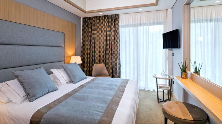 <b>Rodos Park Suites Hotel Room</b>. Images powered by <a href="https://www.leonardoworldwide.com/" title="Leonardo Worldwide" target="_blank">Leonardo</a>.