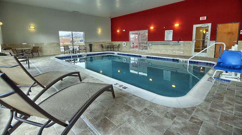 <b>Holiday Inn Express & Suites Pool</b>. Images powered by <a href="https://www.leonardoworldwide.com/" title="Leonardo Worldwide" target="_blank">Leonardo</a>.