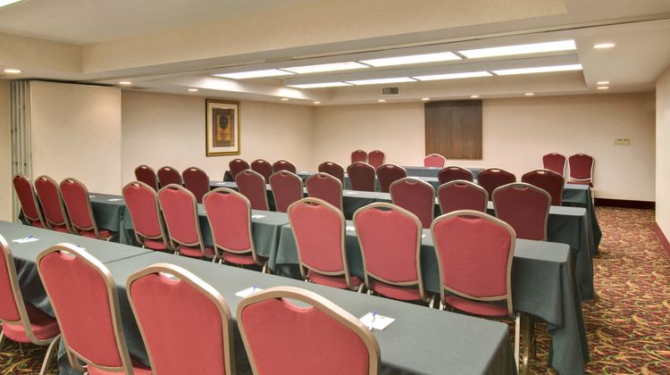 Holiday Inn Express Downers Grove Meeting
