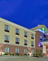 Holiday Inn Express Hotel & Suites