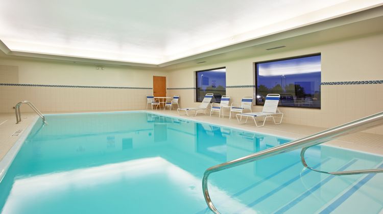 Holiday Inn Express Hotel & Suites Pool