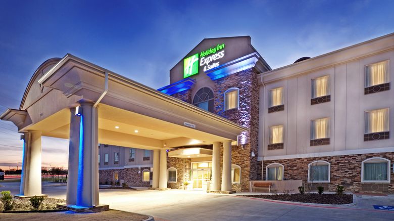 <b>Holiday Inn Express Hotel & Suites Exterior</b>. Images powered by <a href="https://www.leonardoworldwide.com/" title="Leonardo Worldwide" target="_blank">Leonardo</a>.