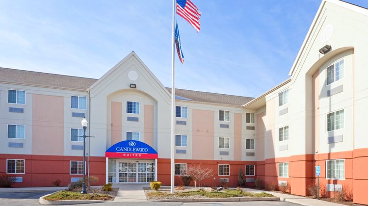 Candlewood Suites Williamsport Exterior
