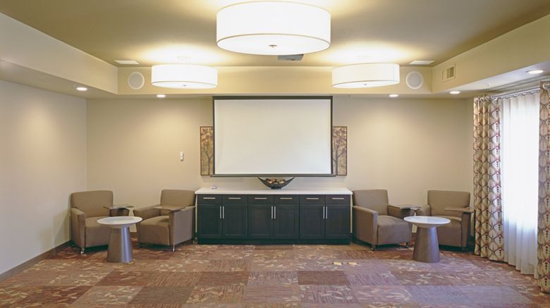 <b>Candlewood Suites Fort Collins Meeting</b>. Images powered by <a href="https://www.leonardoworldwide.com/" title="Leonardo Worldwide" target="_blank">Leonardo</a>.