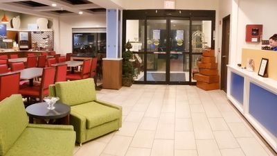 Holiday Inn Express Osage Beach