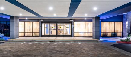 Holiday Inn Express & Suites Santa Ana Exterior