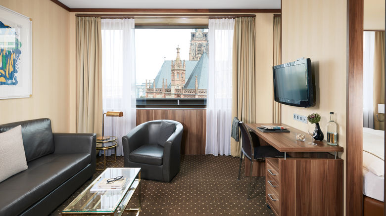 Derag Livinghotel Duesseldorf Room. Images powered by <a href="https://www.leonardoworldwide.com" target="_blank" rel="noopener">Leonardo</a>.