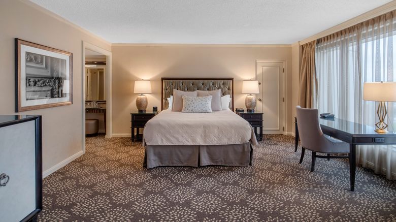<b>Omni Las Colinas Hotel Suite</b>. Images powered by <a href="https://www.leonardoworldwide.com/" title="Leonardo Worldwide" target="_blank">Leonardo</a>.