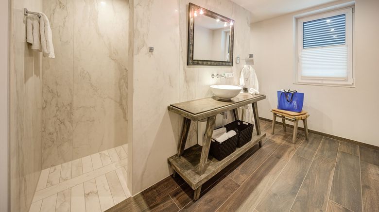 <b>Hotel Hafen Flensburg Room</b>. Images powered by <a href="https://www.leonardoworldwide.com/" title="Leonardo Worldwide" target="_blank">Leonardo</a>.