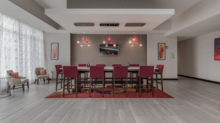 Holiday Inn Mishawaka-Conterence Center Lobby