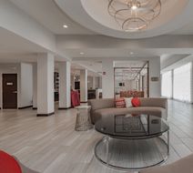 Holiday Inn Mishawaka-Conterence Center Lobby