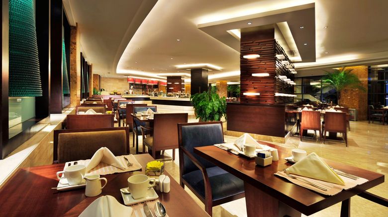 <b>Crowne Plaza International Airport Restaurant</b>. Images powered by <a href="https://www.leonardoworldwide.com/" title="Leonardo Worldwide" target="_blank">Leonardo</a>.